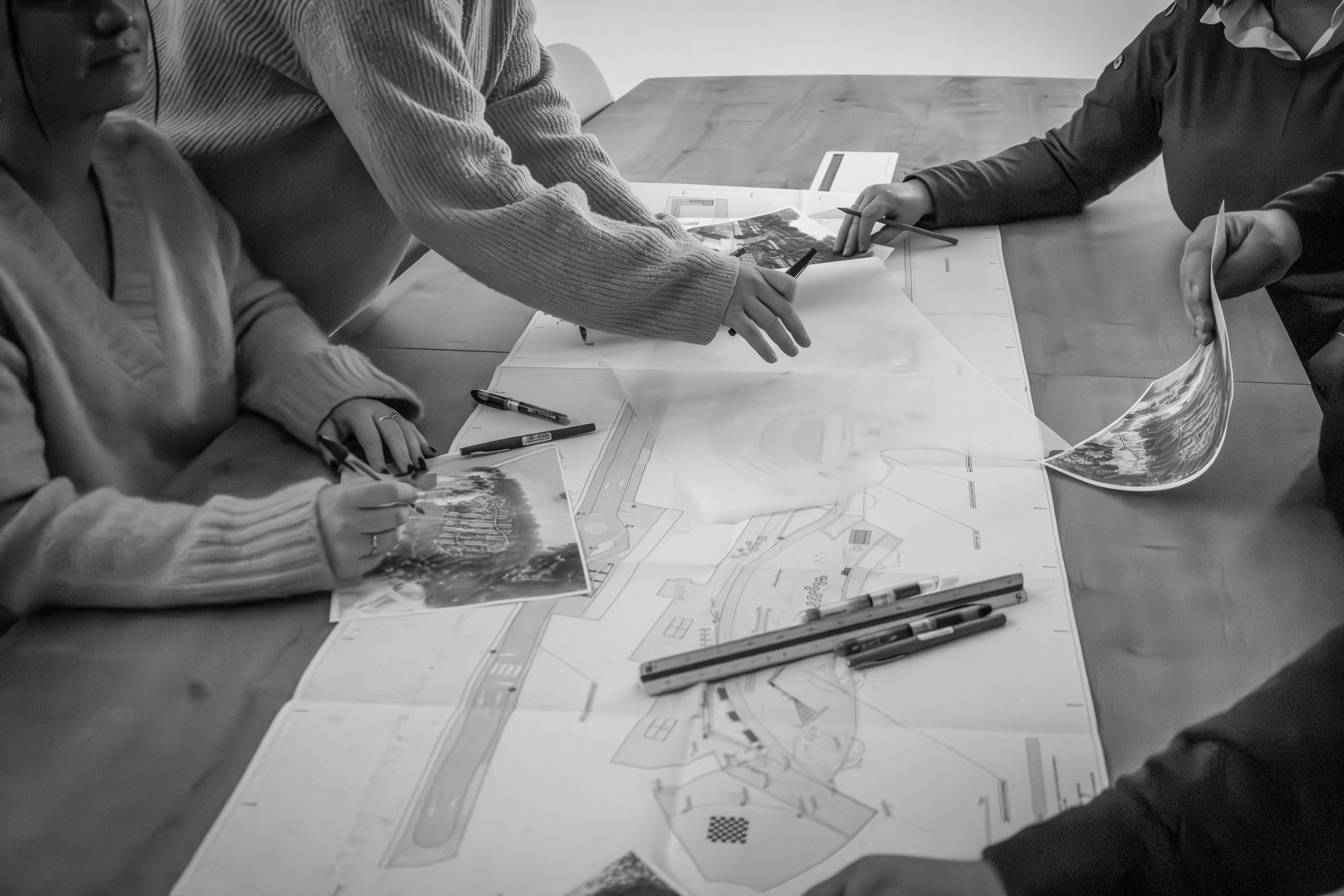 Équipe pluridisciplinaire de Teralia Conseils spécialisée en urbanisme, stratégie territoriale, environnement et aménagement durable